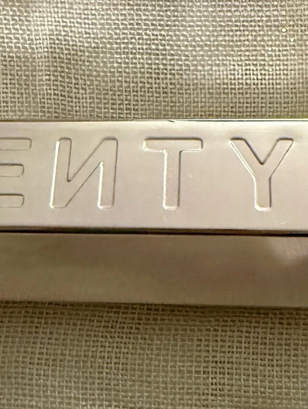 Fenty Beauty Icon Semi-Matte Lipstick Grill Master Metallic Nude Case NEW